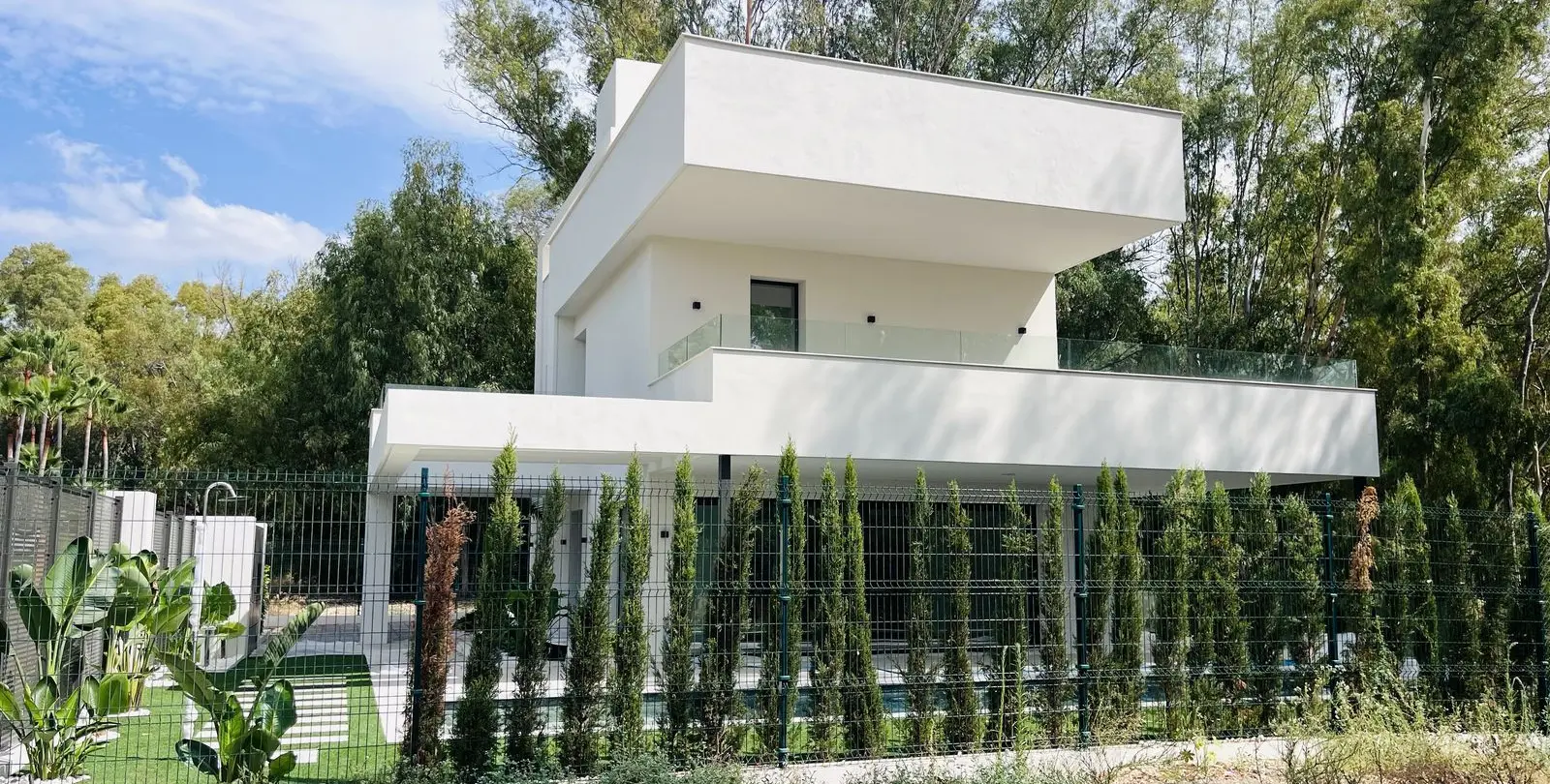Venta de villa independiente en Nueva Andalucía 7