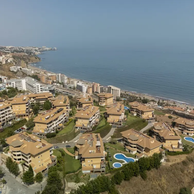 Sale of ground floor apartment in Carvajal