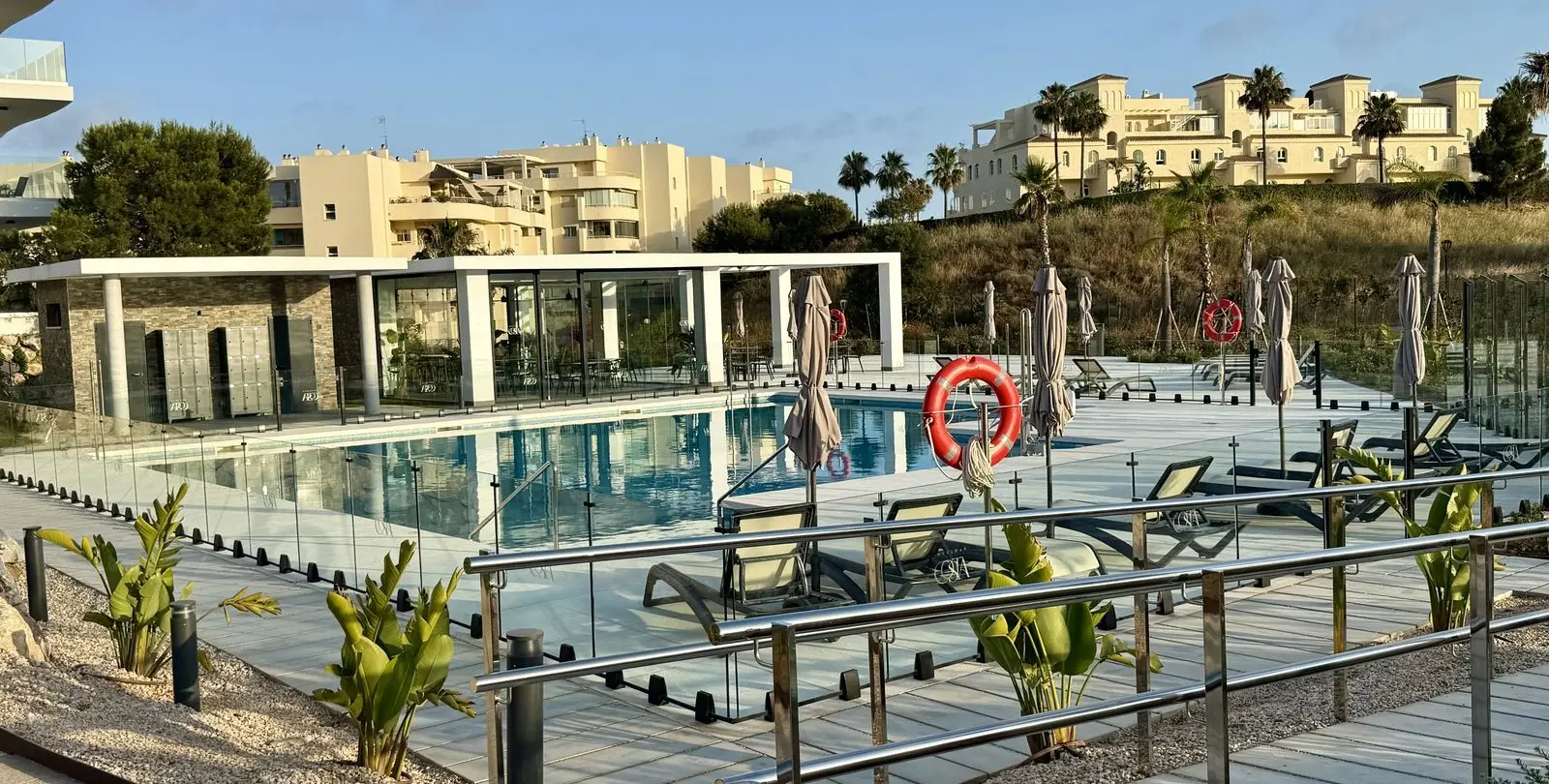 Sale of ground floor apartment in El Chaparral 1