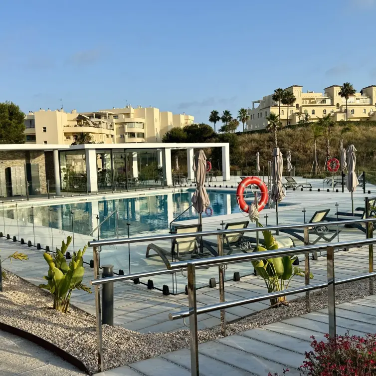Venta de apartamento en planta baja en El Chaparral