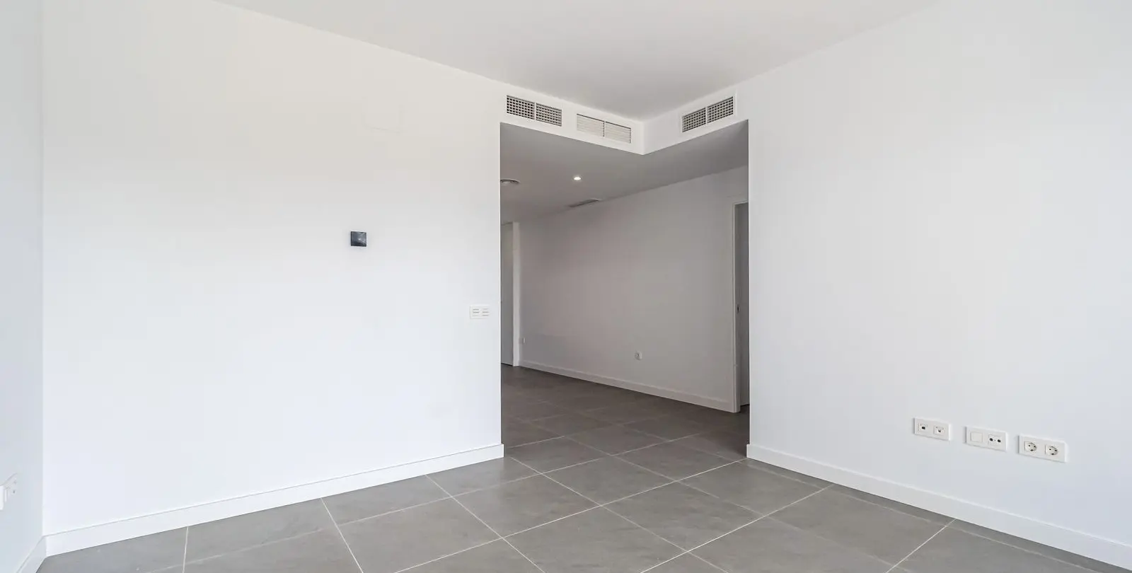 Sale of ground floor apartment in El Chaparral 11