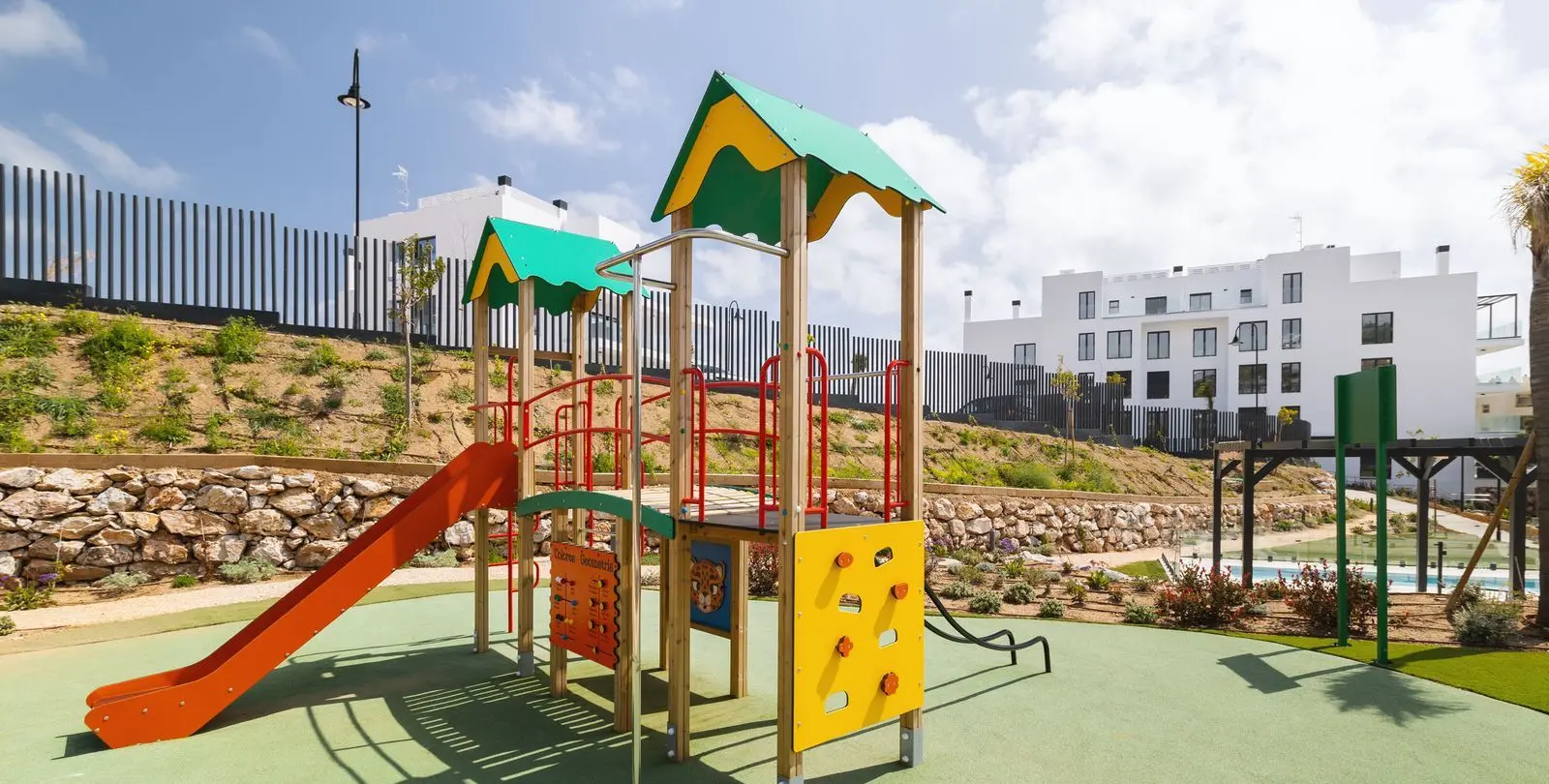 Sale of ground floor apartment in El Chaparral 37