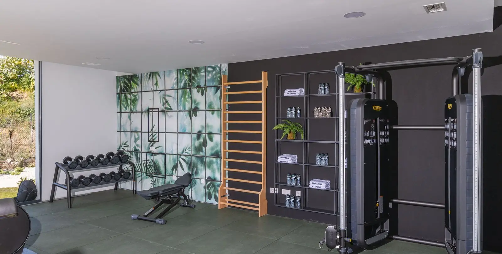 Sale of ground floor apartment in El Chaparral 42