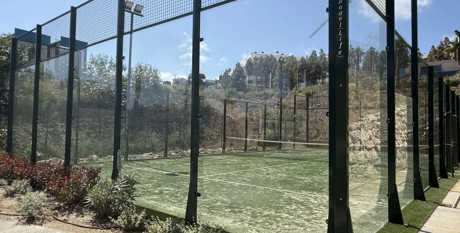 Sale of ground floor apartment in El Chaparral 43