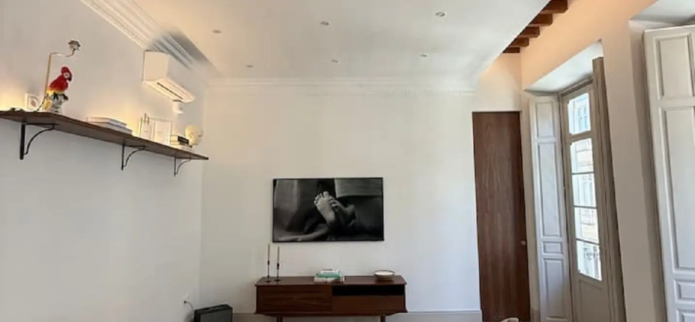 Venta de apartamento en planta media en Málaga Centro 1