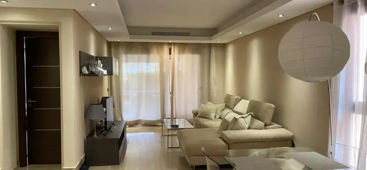 Sale of ground floor apartment in New Golden Mile 3