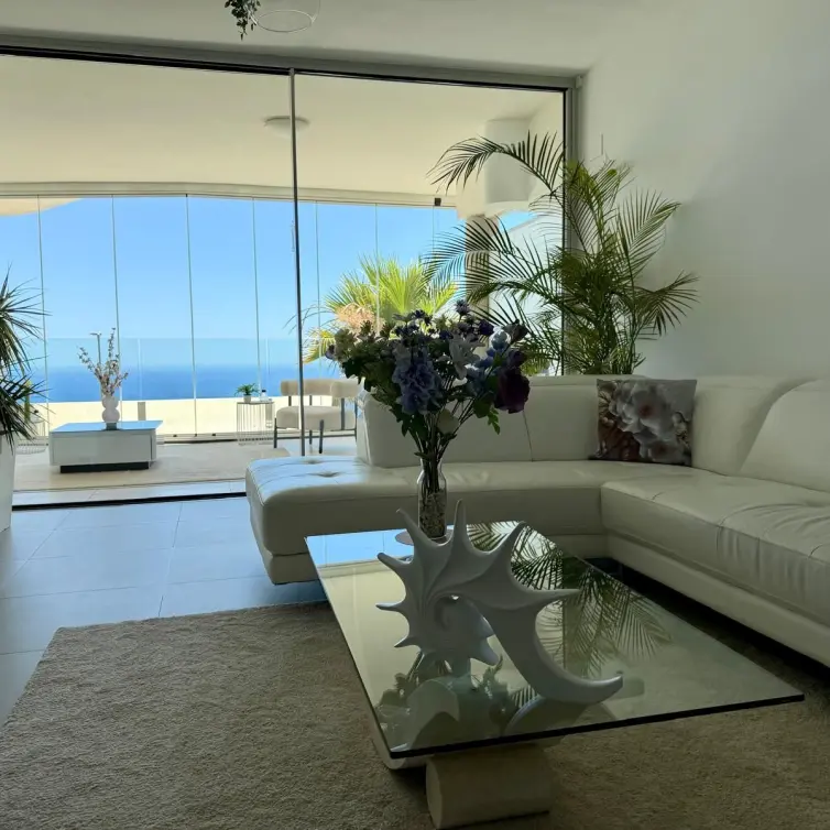 Продажа апартаментов на среднем этаже в Benalmadena