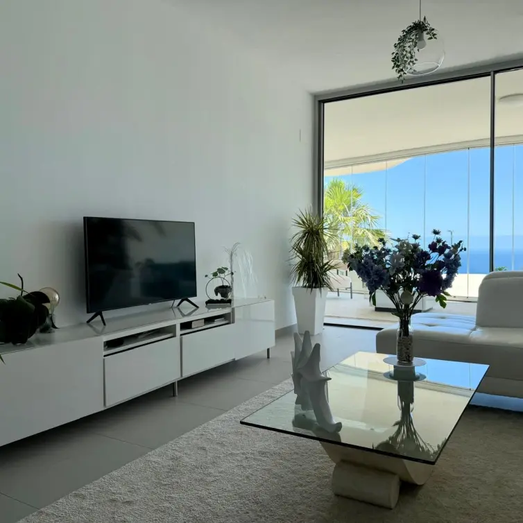 Продажа апартаментов на среднем этаже в Benalmadena