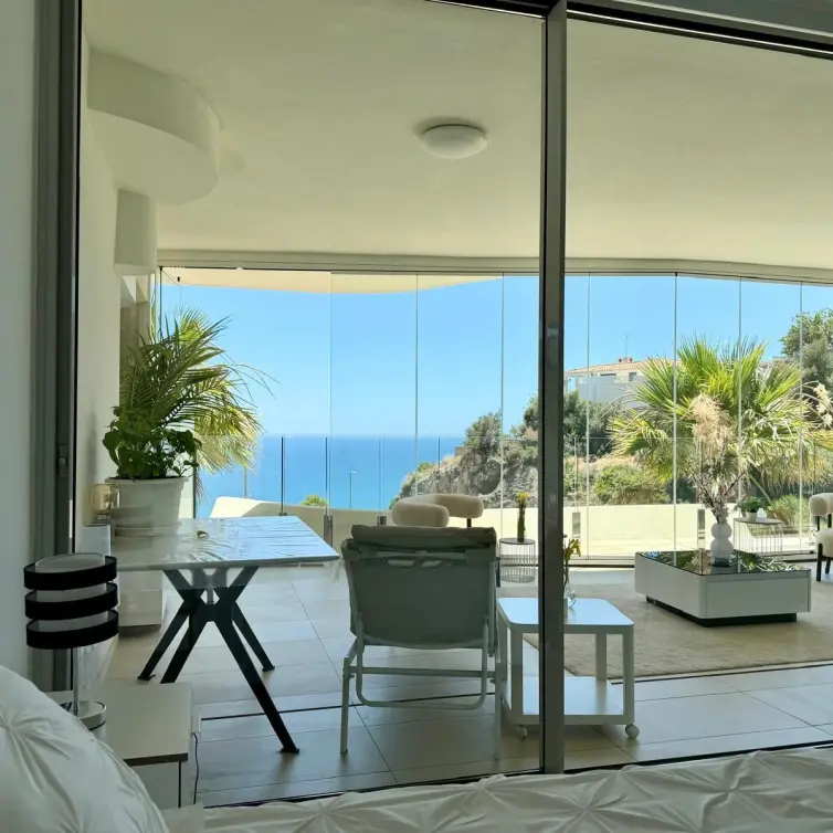 Продажа апартаментов на среднем этаже в Benalmadena