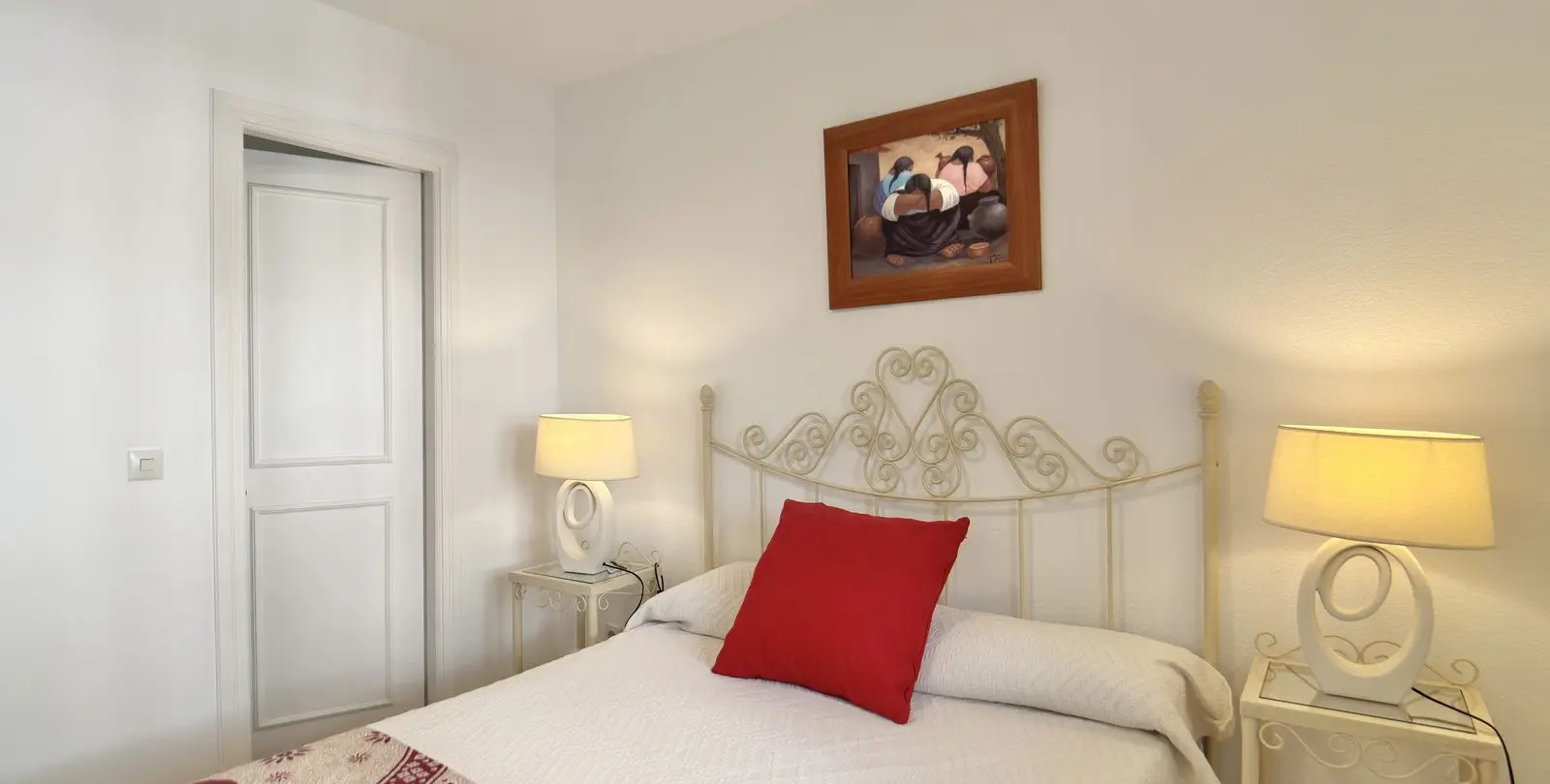 Sale of middle floor apartment in Nueva Andalucía 14