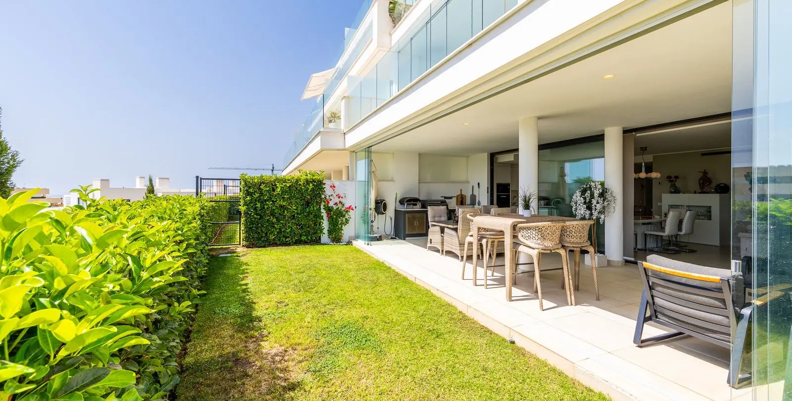 Sale of ground floor apartment in Fuengirola 3