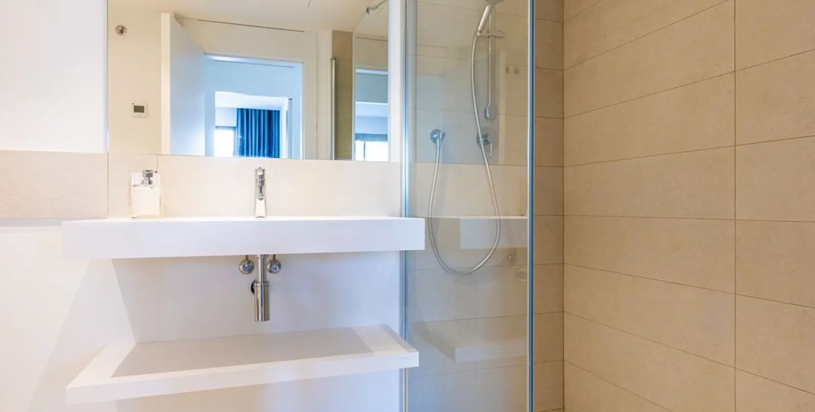 Sale of ground floor apartment in Fuengirola 28