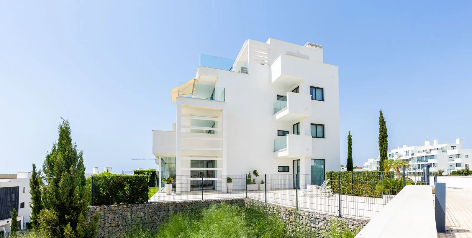 Sale of ground floor apartment in Fuengirola 38