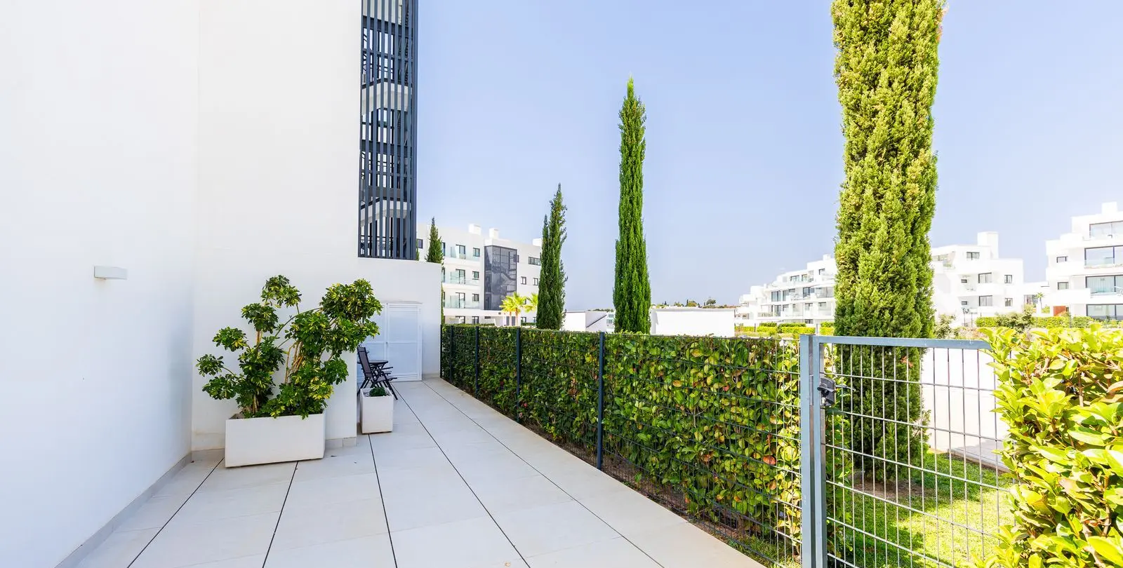 Sale of ground floor apartment in Fuengirola 40