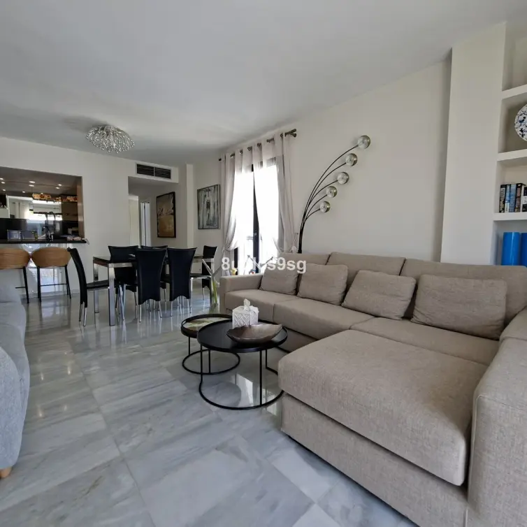 Venta de ático en Puerto Banús