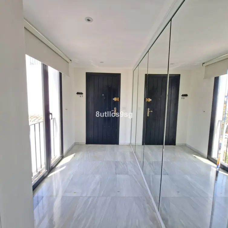 Venta de ático en Puerto Banús