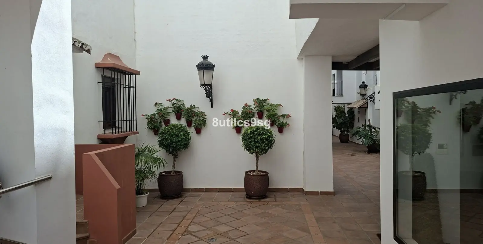 Sale of penthouse in Puerto Banús 32