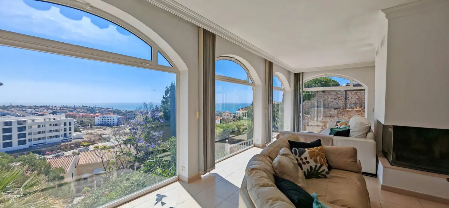 Venta de villa independiente en El Chaparral 2