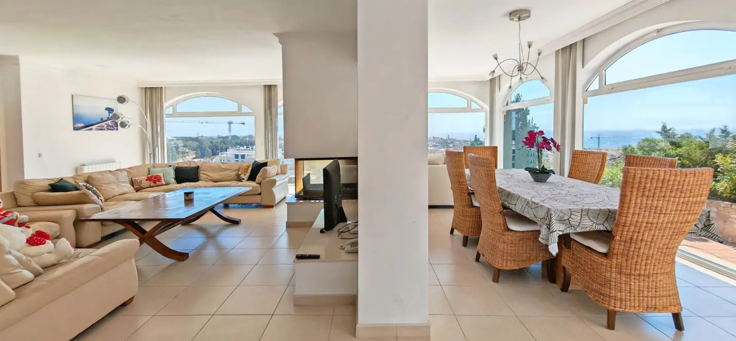 Venta de villa independiente en El Chaparral 4
