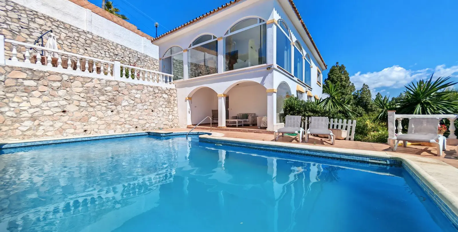 Venta de villa independiente en El Chaparral 18