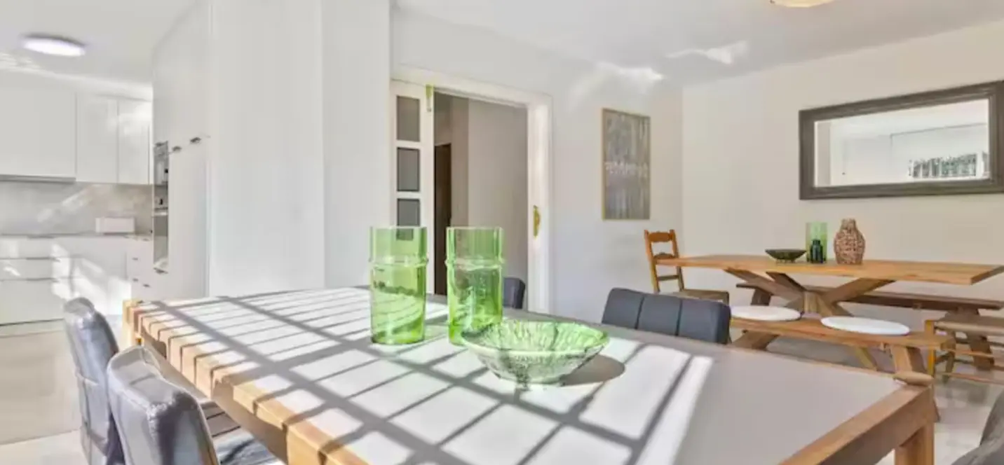 Long-term rent of detached villa in Elviria 3