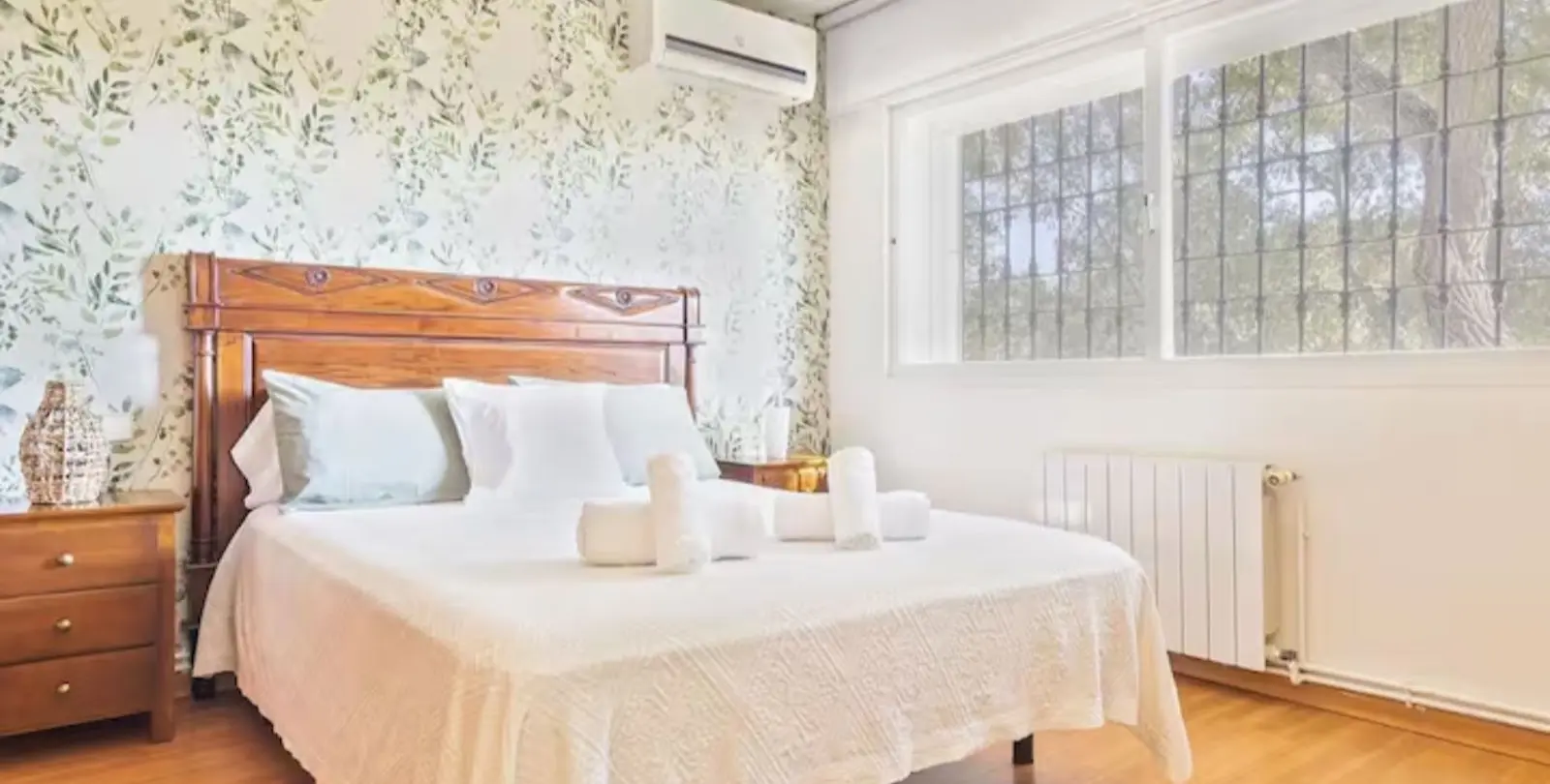 Sale of detached villa in Elviria 22