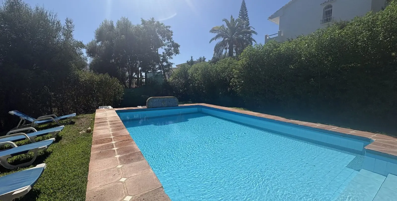 Alquiler a largo plazo de villa independiente en Elviria 2