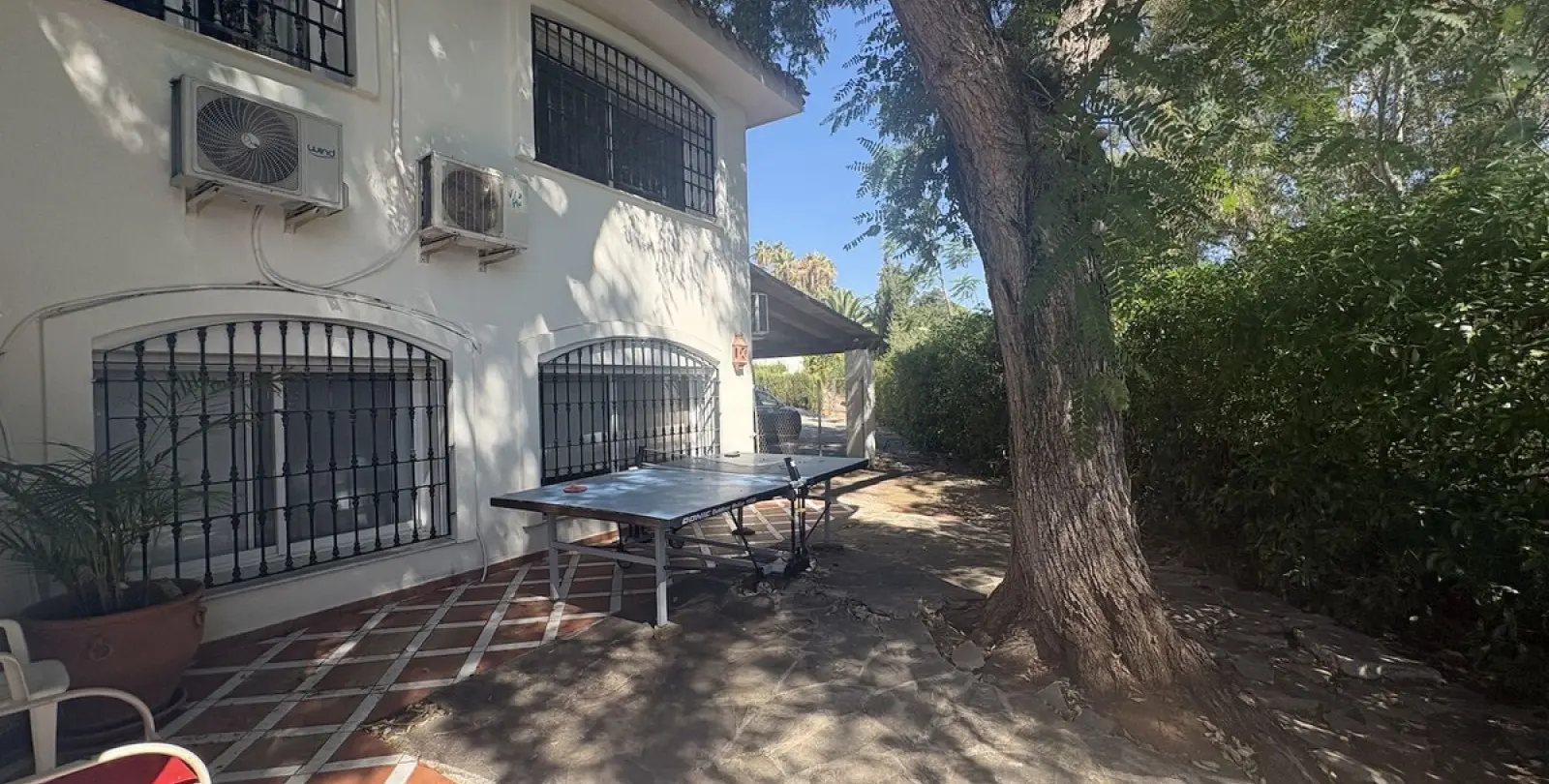 Alquiler a largo plazo de villa independiente en Elviria 31