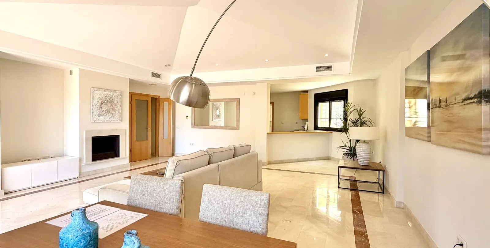 Sale of penthouse in Puerto Banús 9