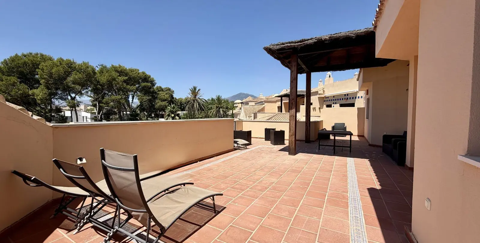 Sale of penthouse in Puerto Banús 16