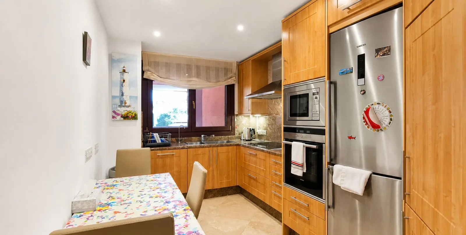 Sale of middle floor apartment in Estepona 6