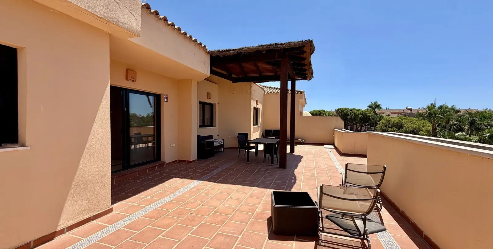 Sale of penthouse in Puerto Banús 18