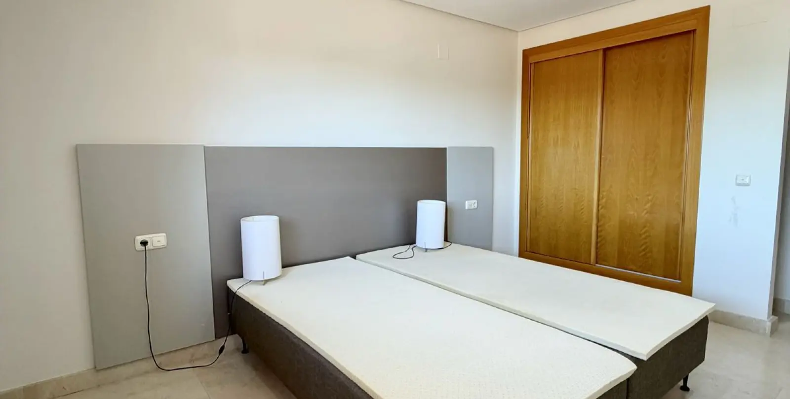 Sale of penthouse in Puerto Banús 26