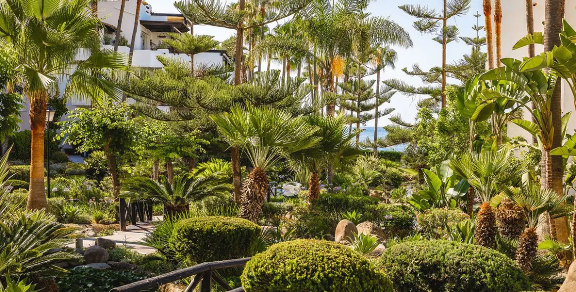 Venta de apartamento en planta baja en The Golden Mile 23