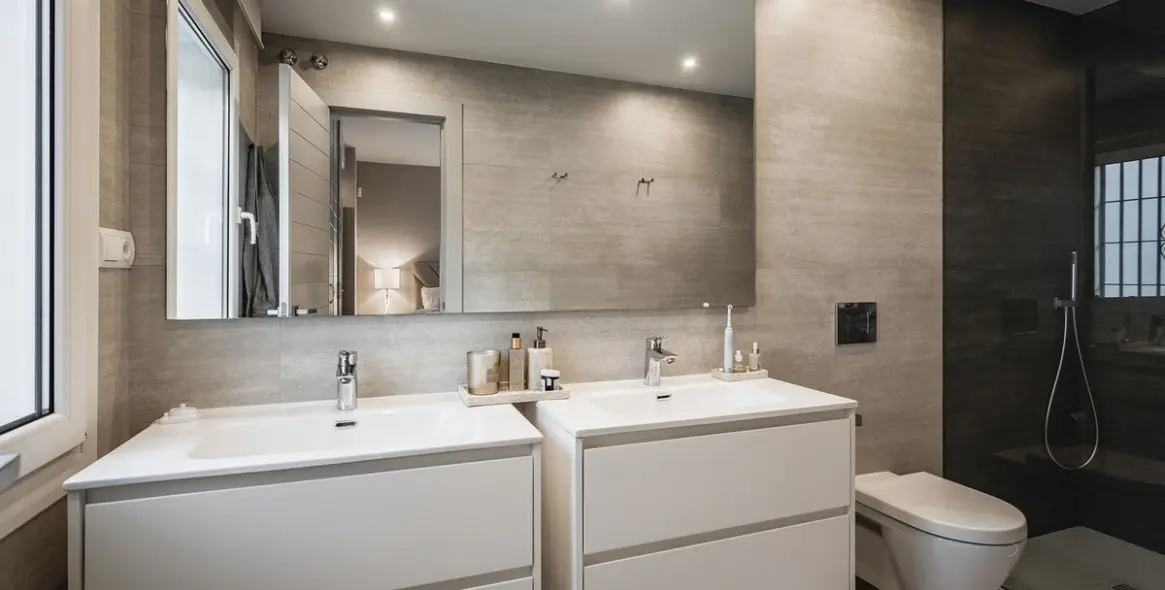 Venta de apartamento en planta baja en The Golden Mile 29