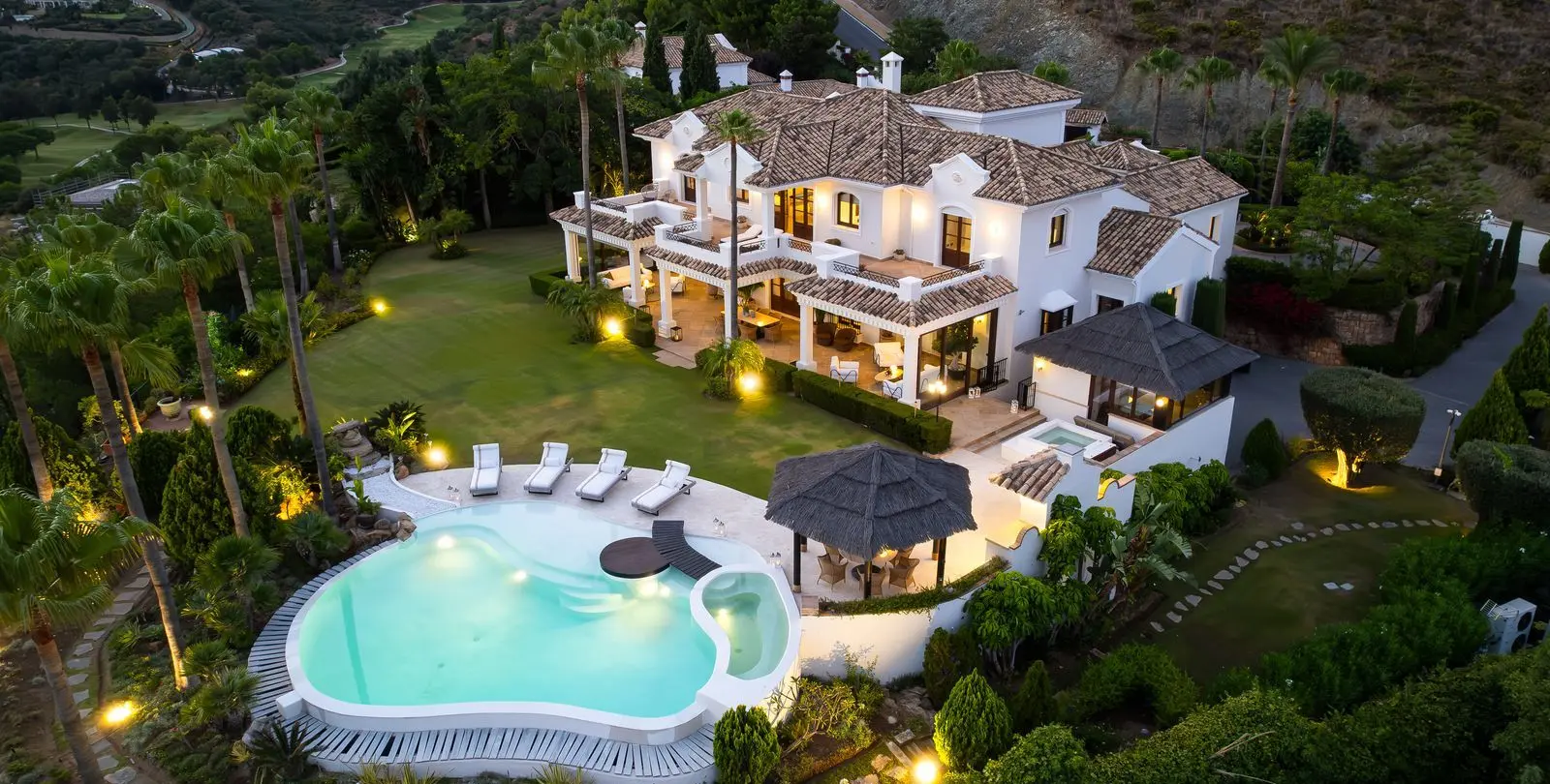 Venta de villa independiente en Benahavís 20