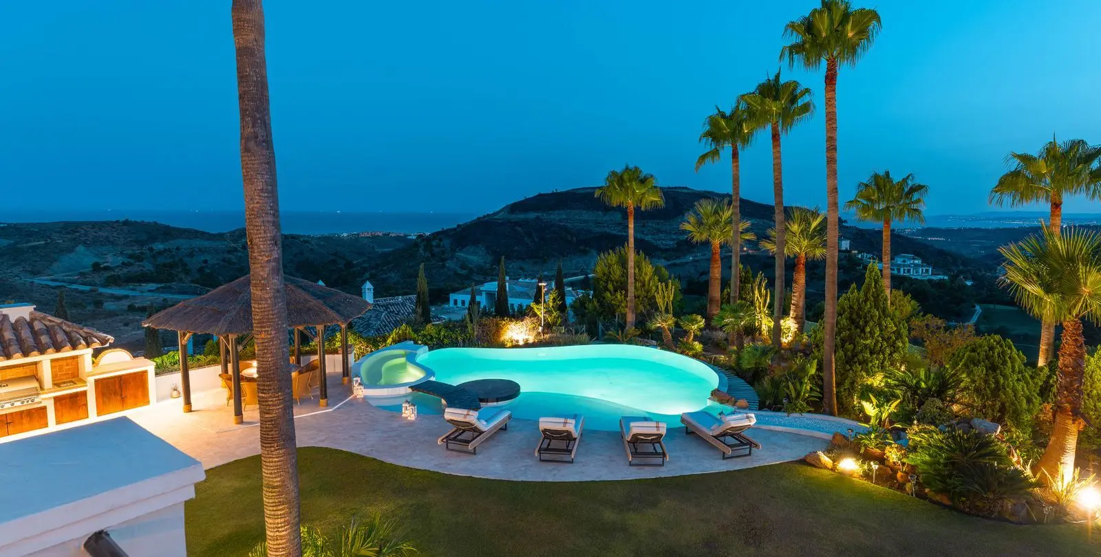 Venta de villa independiente en Benahavís 39