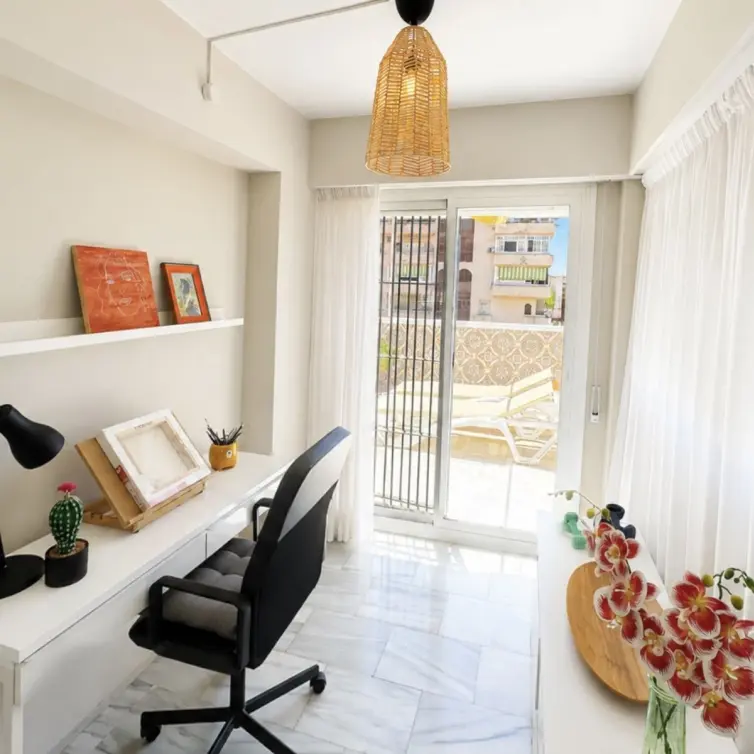 Venta de apartamento en planta media en Fuengirola
