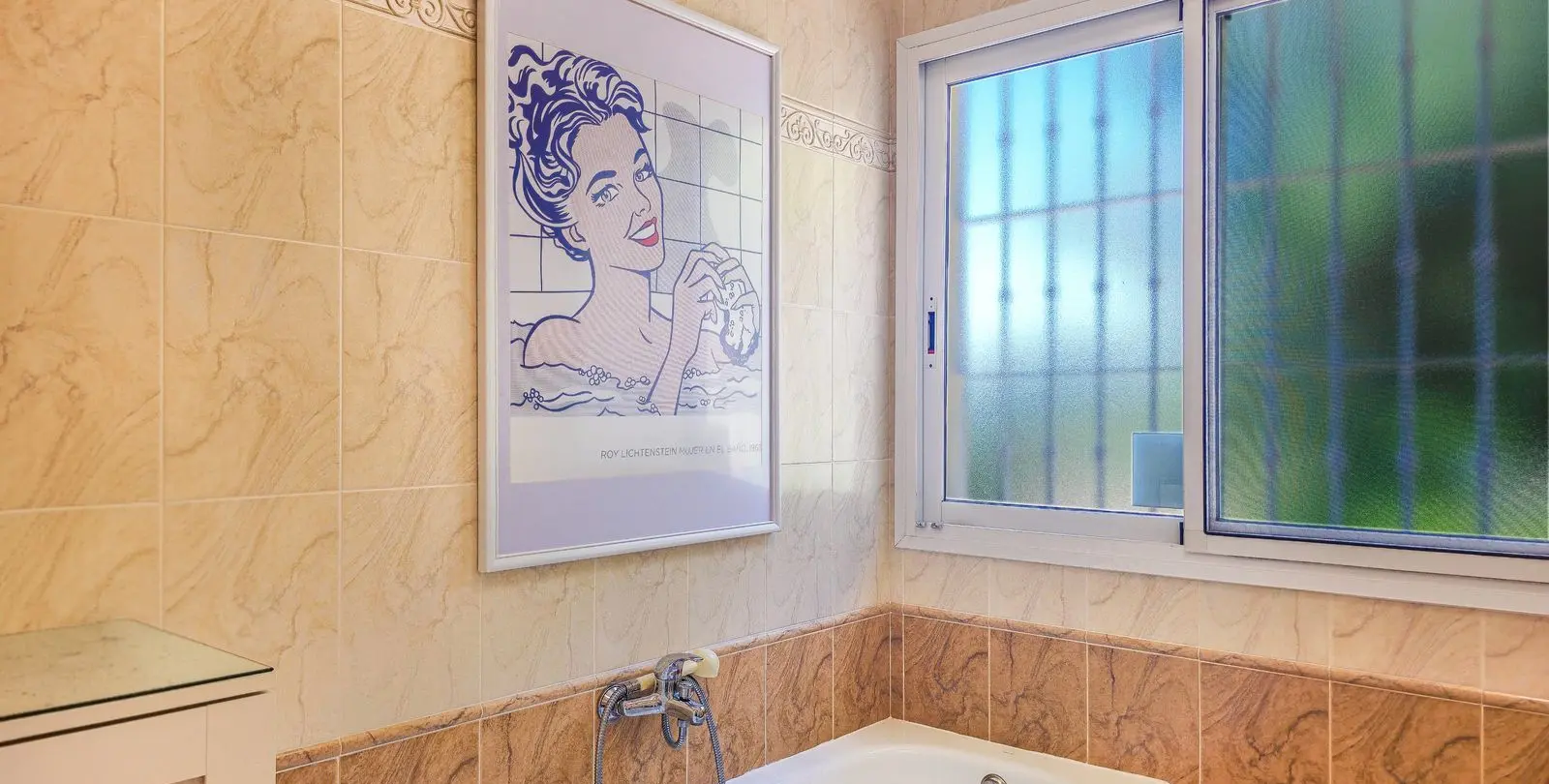 Sale of detached villa in Arenas 28