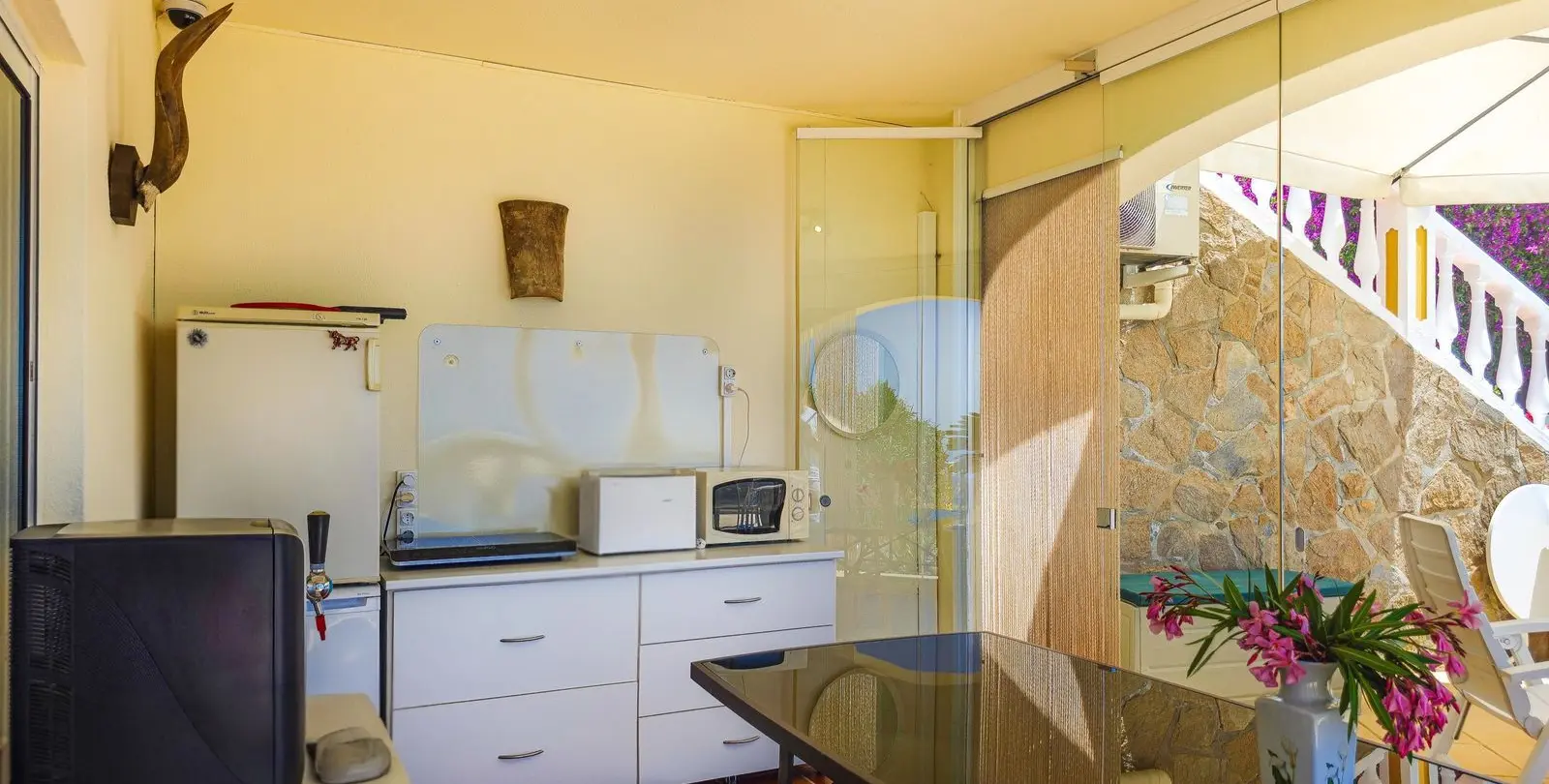 Sale of detached villa in Arenas 56