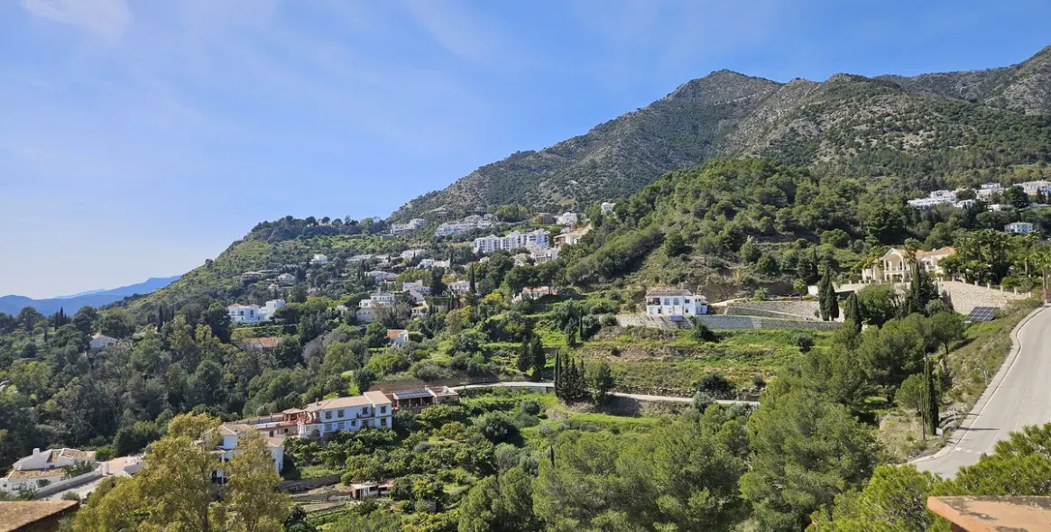 Продажа  отдельно стоящей виллы в Mijas 32