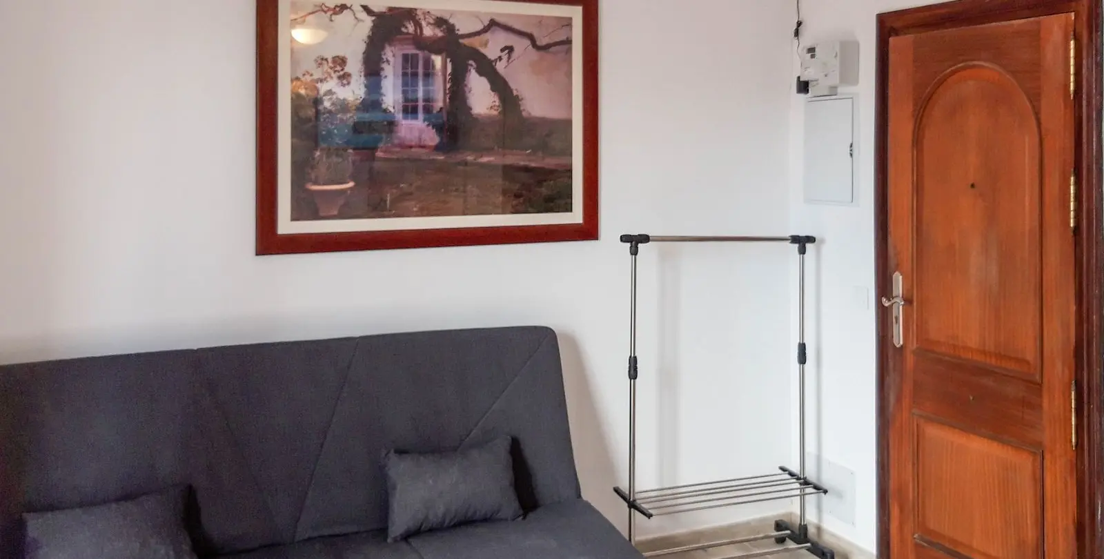Sale of middle floor apartment in Estepona 15