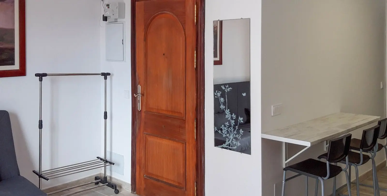 Sale of middle floor apartment in Estepona 25