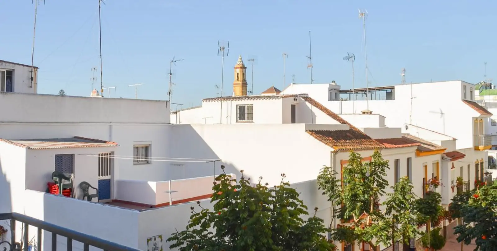 Sale of middle floor apartment in Estepona 29