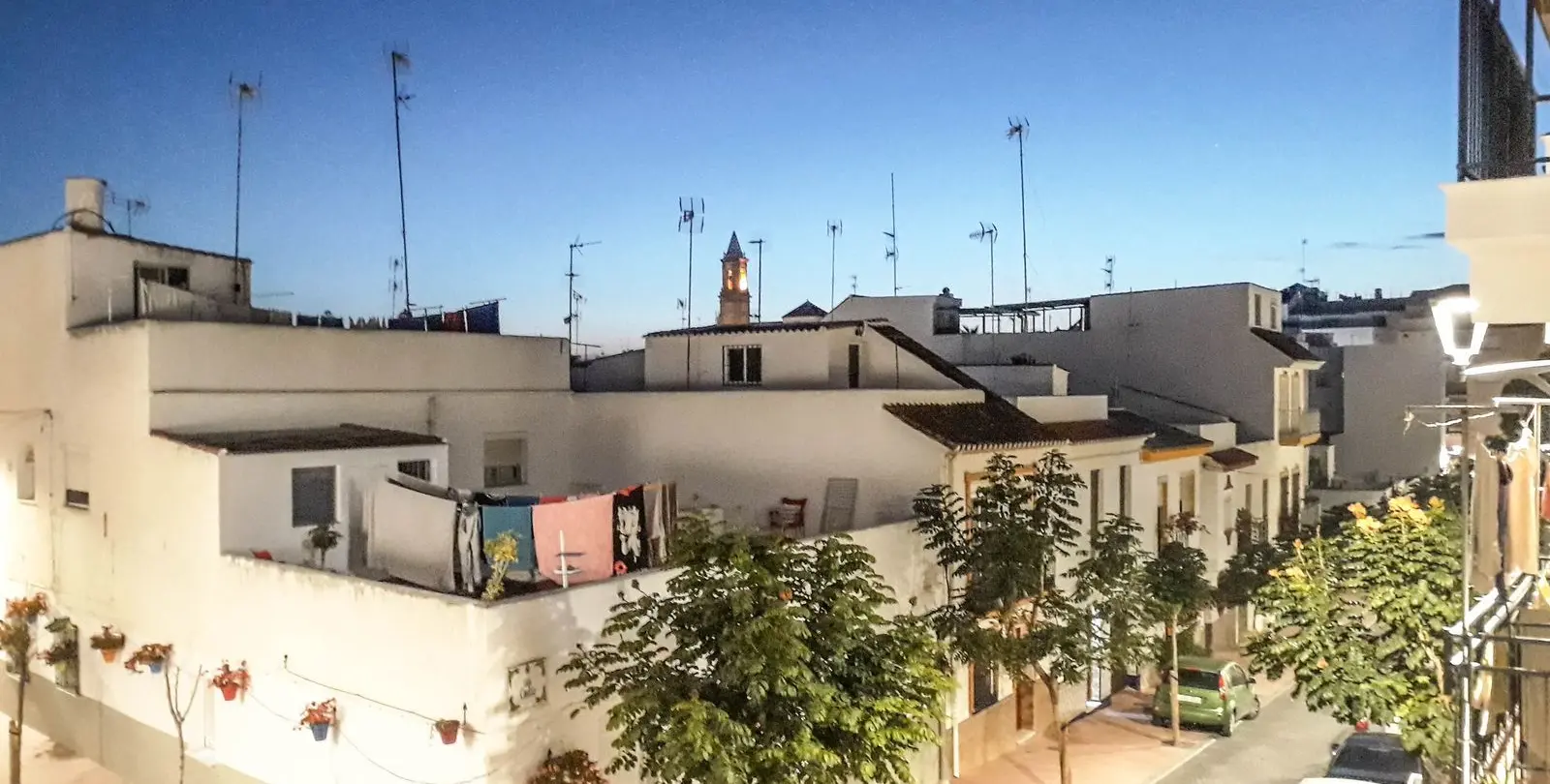 Sale of middle floor apartment in Estepona 33
