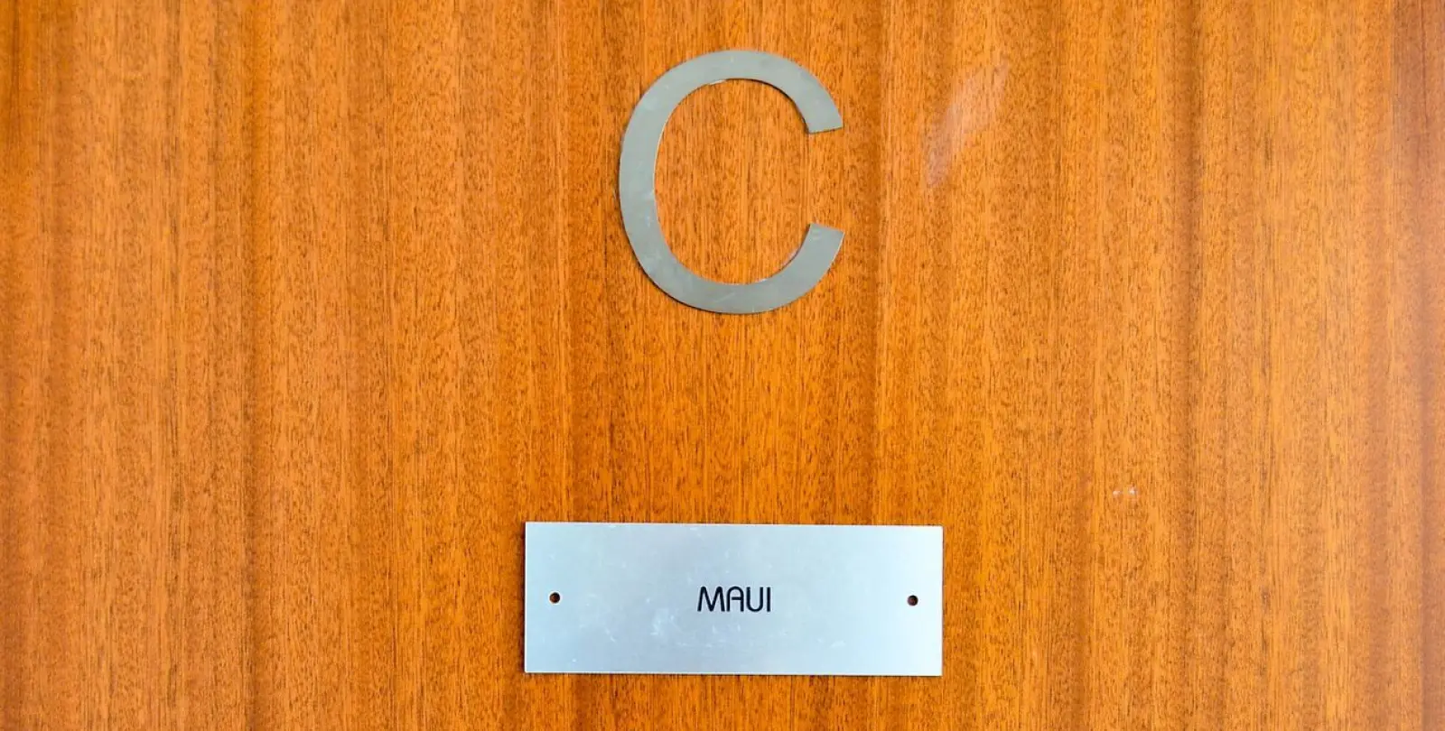Sale of middle floor apartment in Estepona 52
