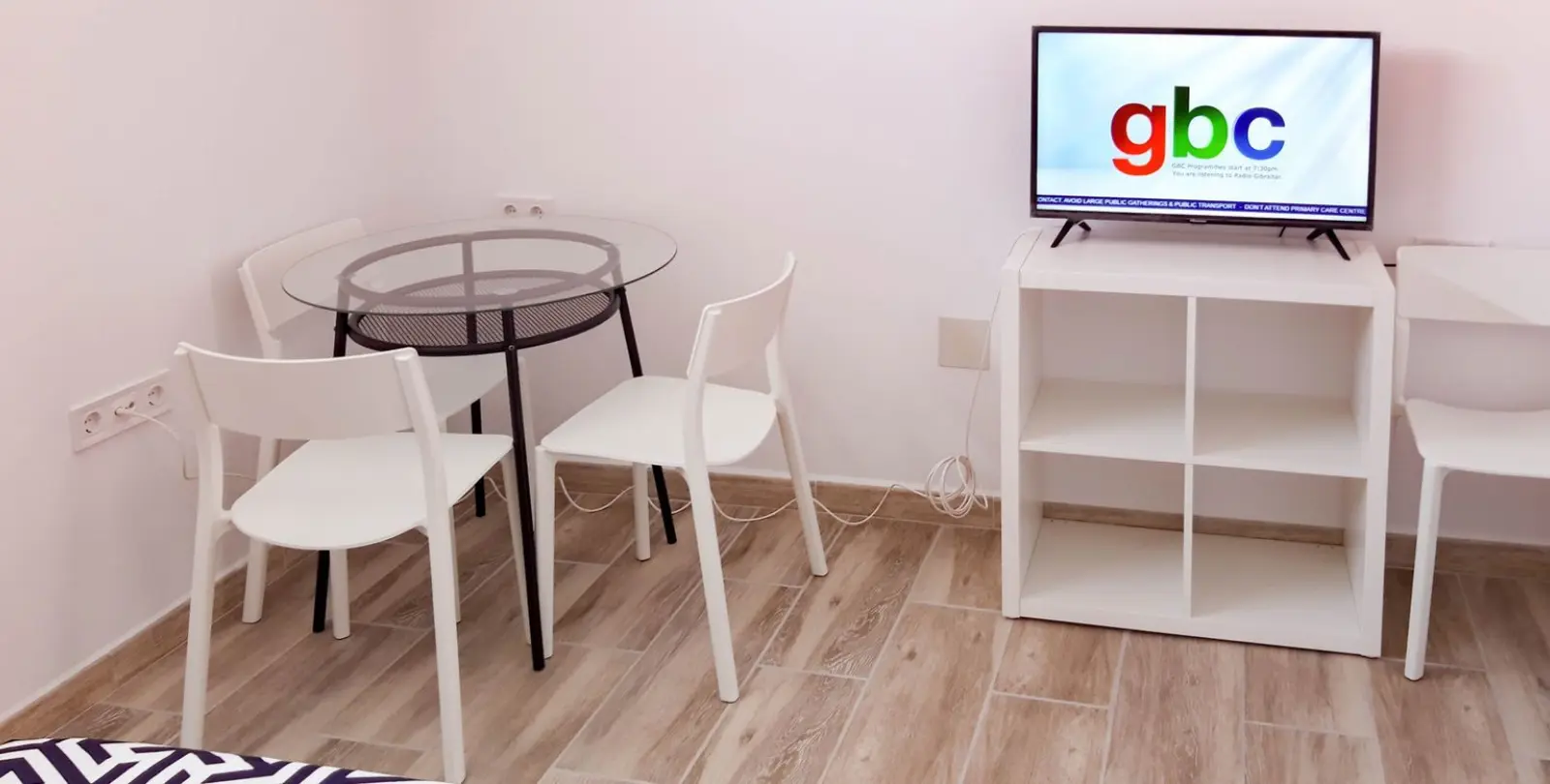 Sale of middle floor apartment in Estepona 62