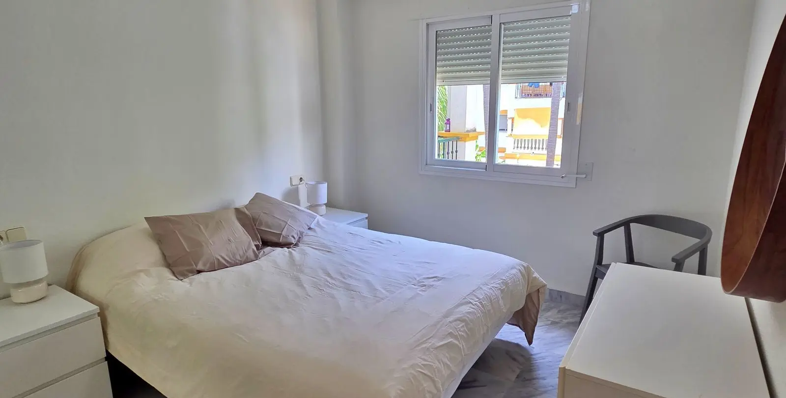 Продажа апартаментов на среднем этаже в Puerto Banús 7