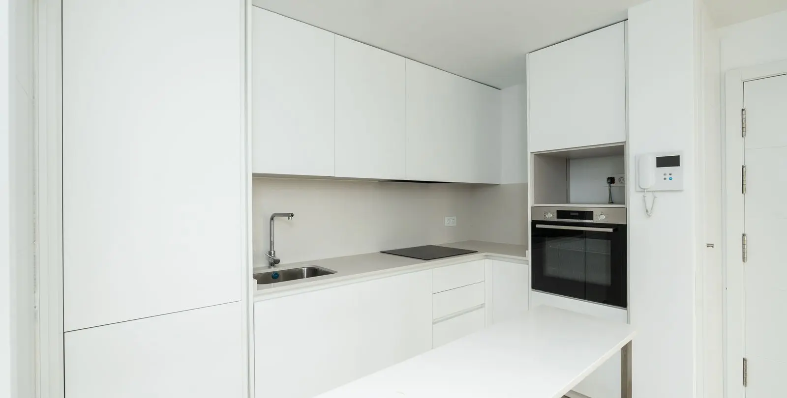 Sale of middle floor apartment in La Cala de Mijas 6