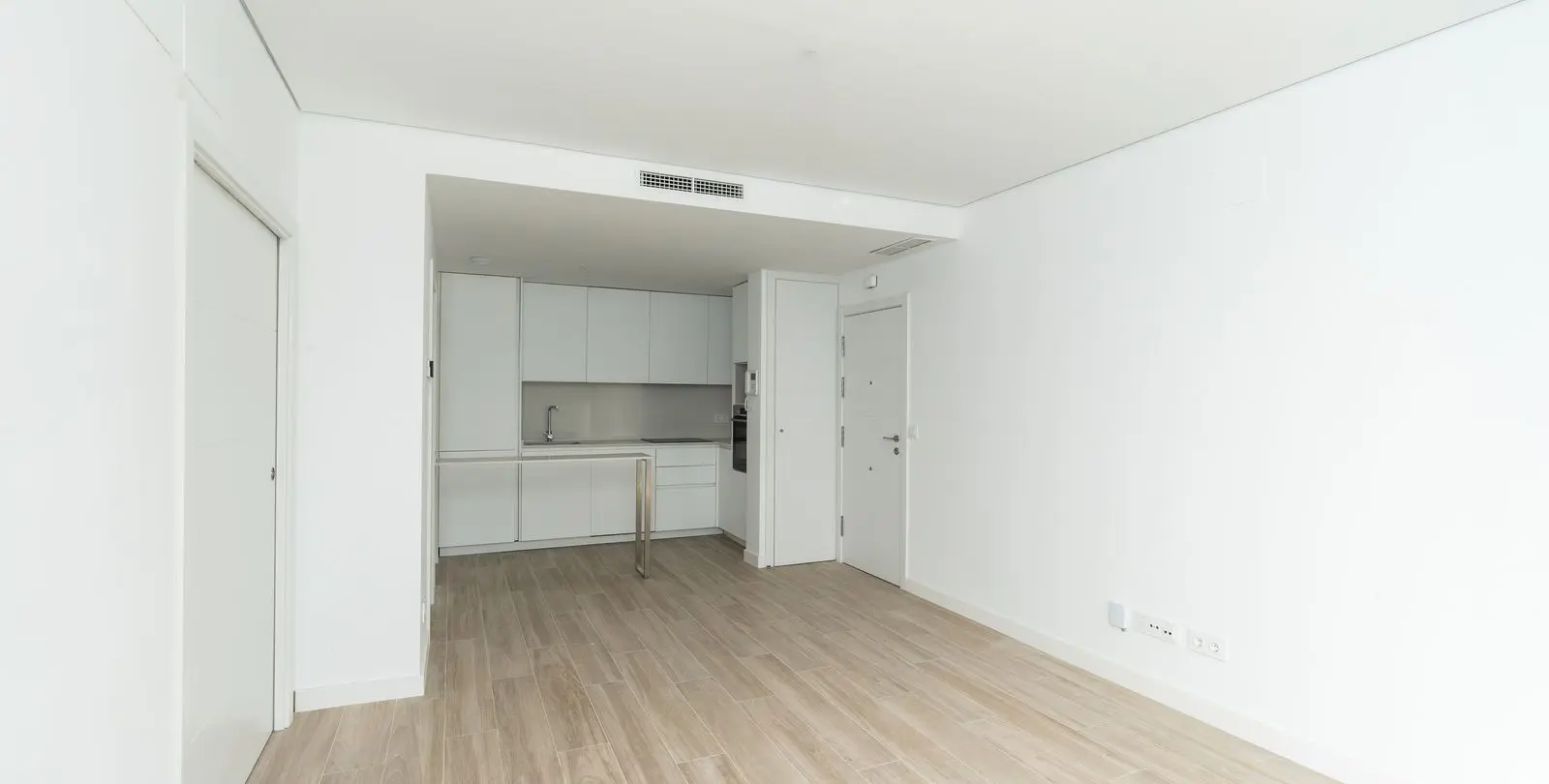 Sale of middle floor apartment in La Cala de Mijas 7